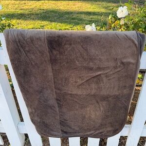 Restoration Hardware Brown Plush Fleece Blanket Single Ply Soft Cozy King GUC